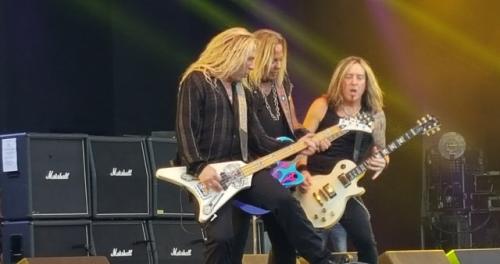 vince-neil-at-oregon-state-fair