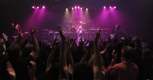 vince-neil-concert